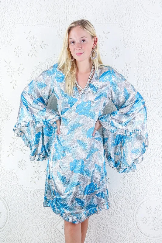 Venus Vintage Sari Midi Dress - Silver & Azure Blue Fern Floral - Size L/XL Cozy Tie-Dye Midi Dress Venus Vintage Sari Midi Dress - Silver & Azure Blue Fern Floral - Size L/XL Cozy Tie-Dye Midi Dress