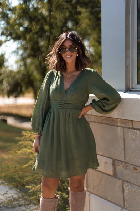 Vanessa Green Ruched Mini Dress Stylish Puff Sleeve Mini Dress