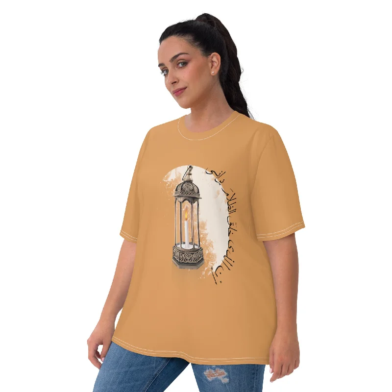 CANDLE WHITE Premium Women's Tee