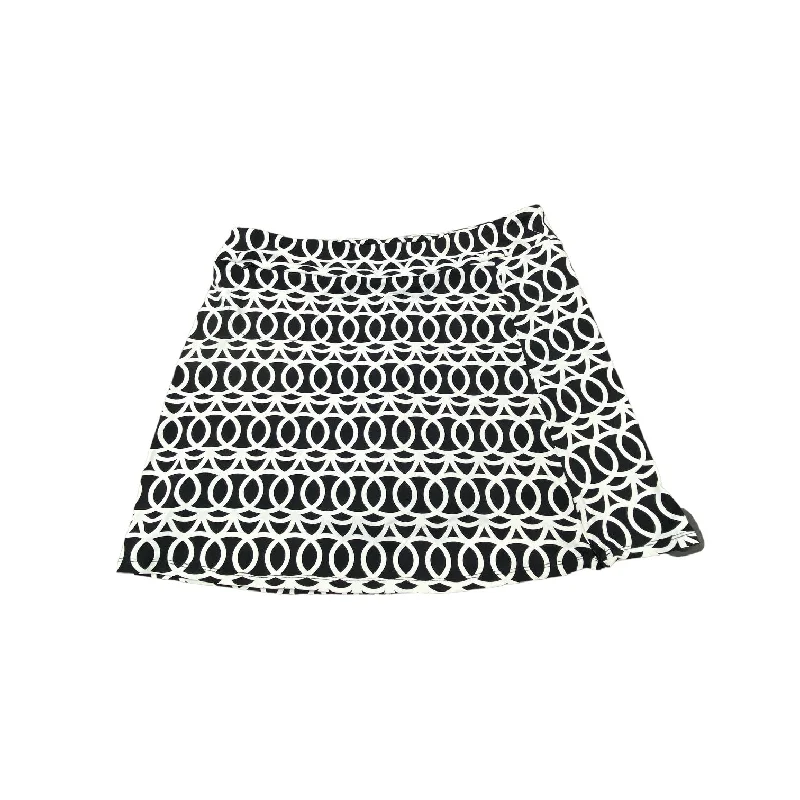 Black & White Athletic Skirt Cmc, Size M