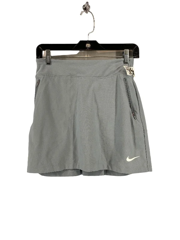 Blue Athletic Skirt Nike, Size Xs cashmere skirt soft