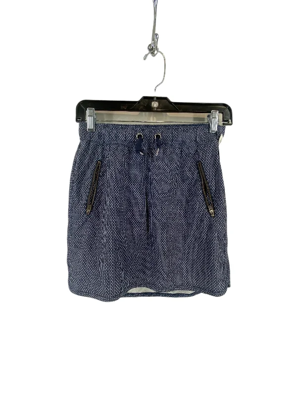 Navy Athletic Skirt Athleta, Size Xs satin skirt smooth