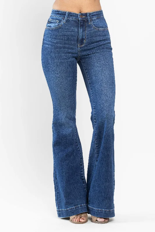 Judy Blue High Waist Wide Flare Hem Stretch Jeans Casual Women's Fashionable White Denim Jeans Judy Blue High Waist Wide Flare Hem Stretch Jeans Casual Women's Fashionable White Denim Jeans